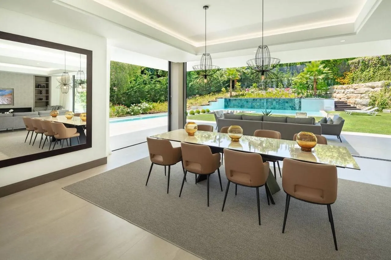 Newly Built 6 Bdrm Luxury Villa In Nueva Andalucia Marbella 0*,  İspanya