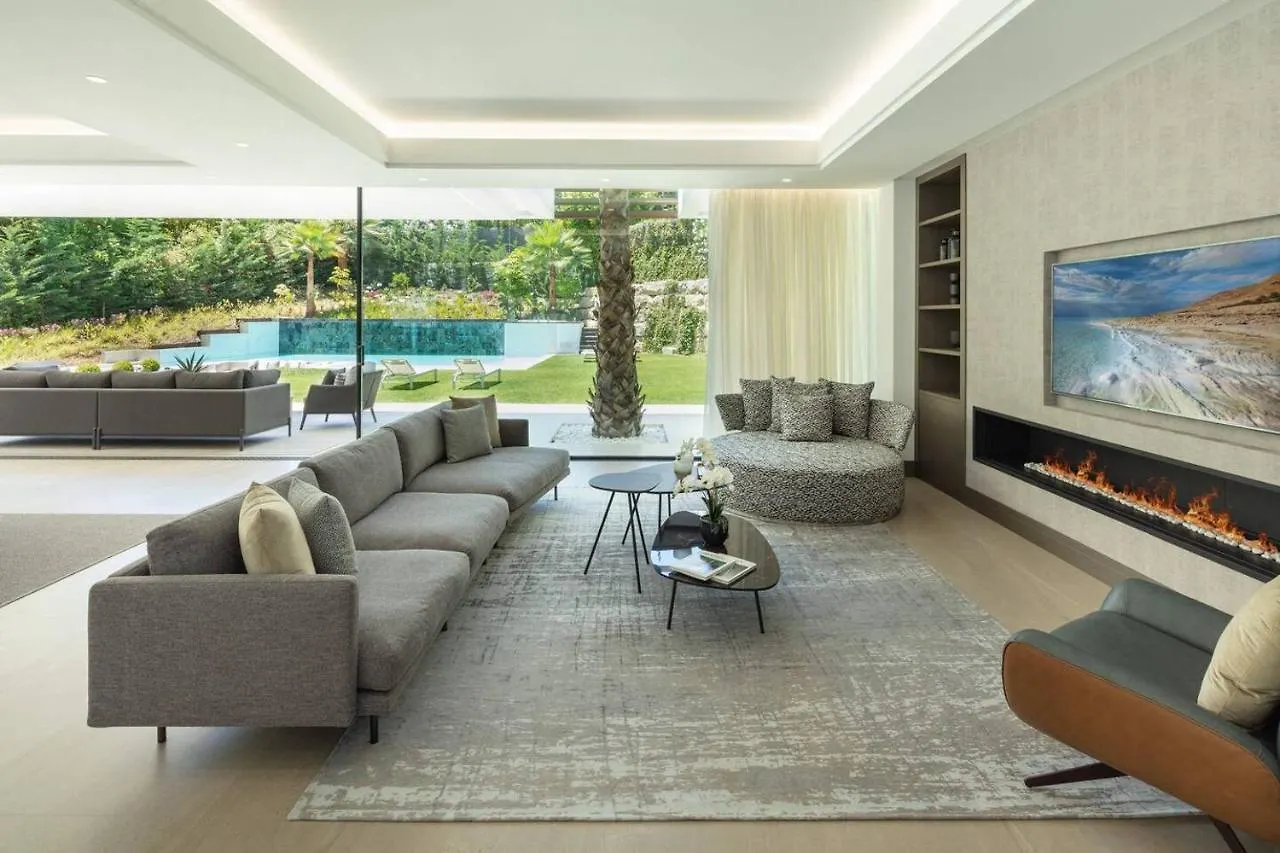 Newly Built 6 Bdrm Luxury Villa In Nueva Andalucia Marbella Apartment